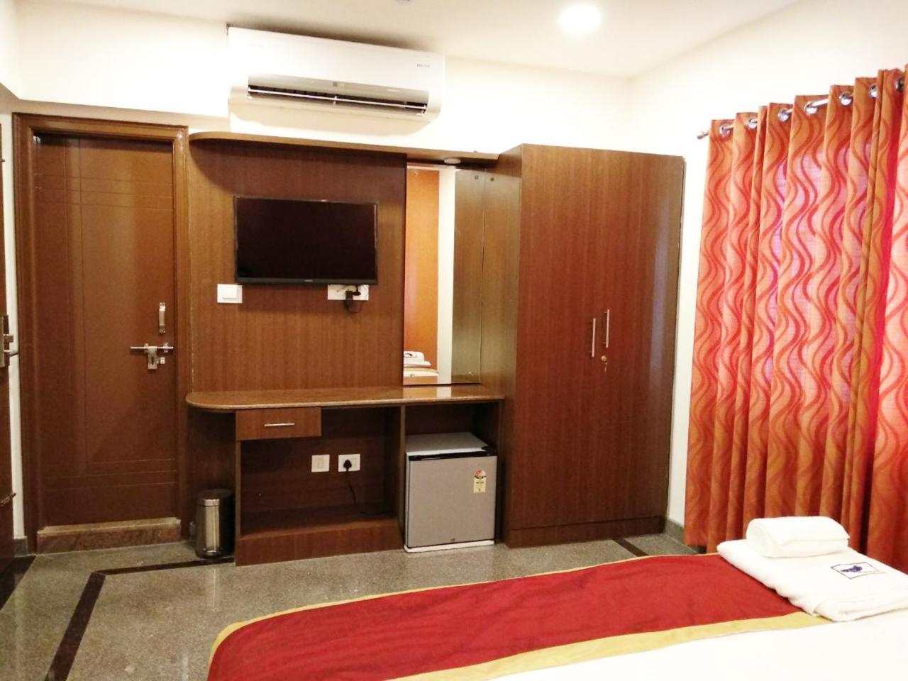 โคสตัล คิง Hotel บังกาลอร์ ภายนอก รูปภาพ